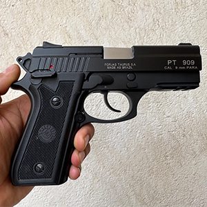 Taurus PT 909